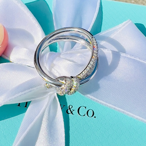 ❌❌SOLD ❌❌Authentic Tiffany double knot 18k white gold ♥️ - Picture 10 of 12